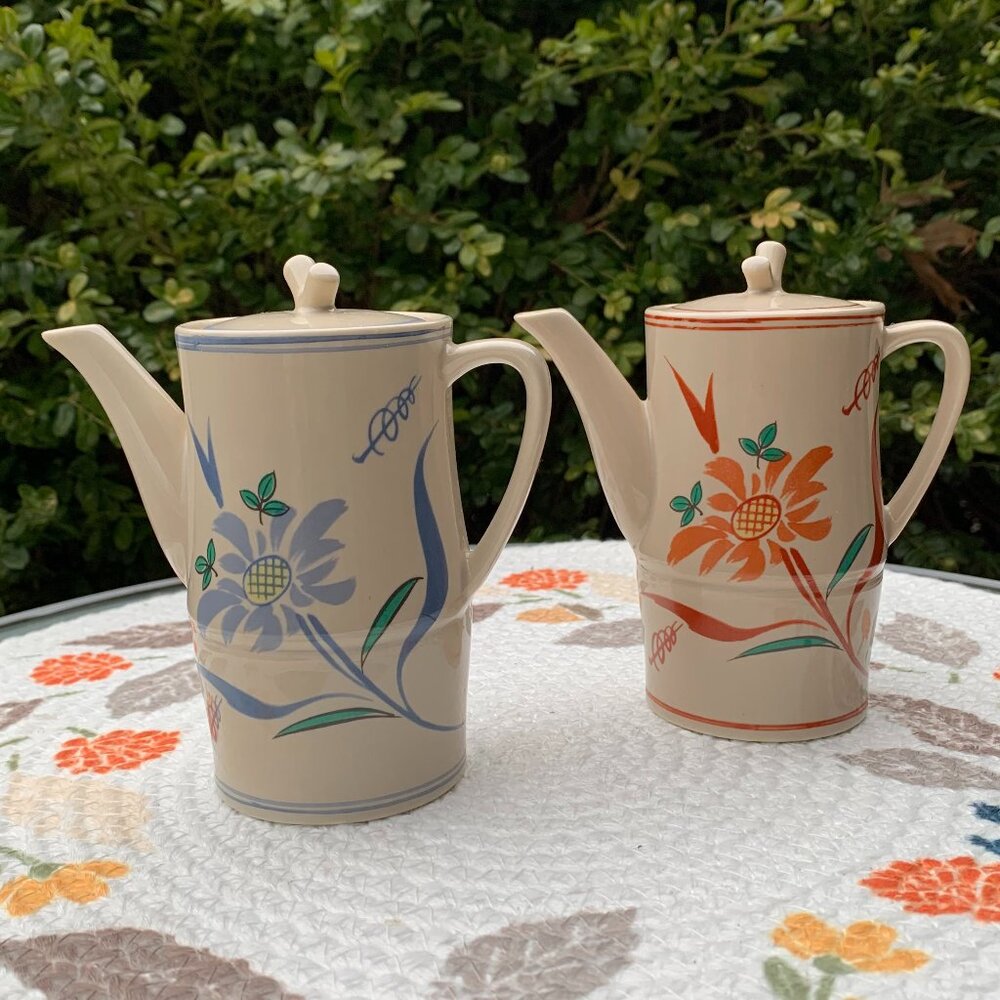 SALE $9.00 Vintage 2pc Sauce Oil Creamer Set